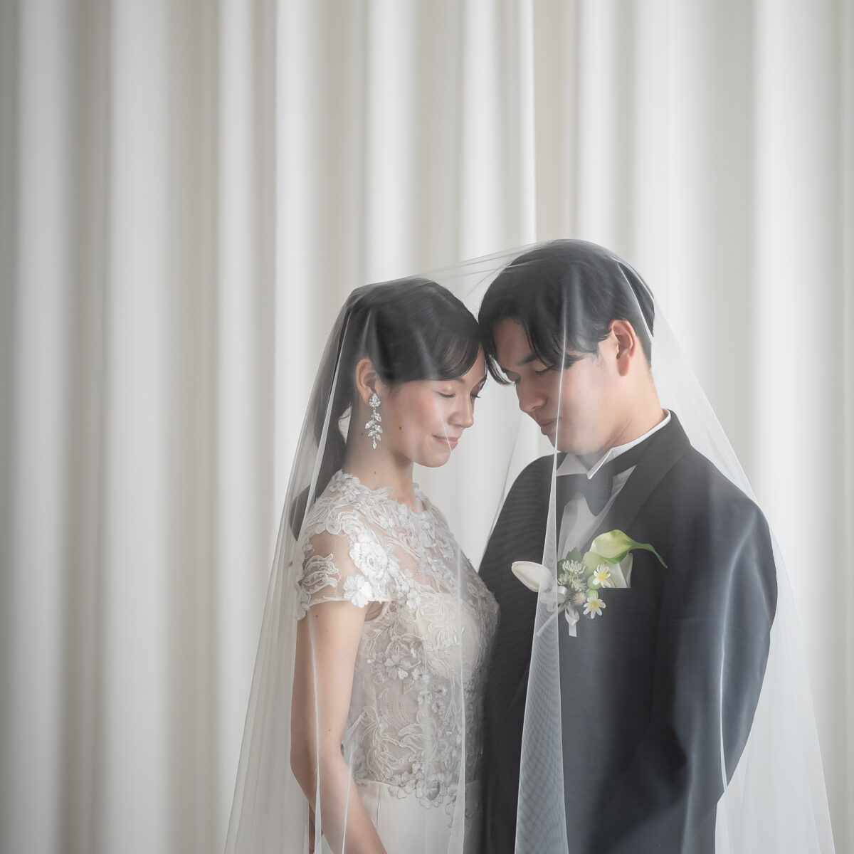 べールが紡ぐ、白の余韻